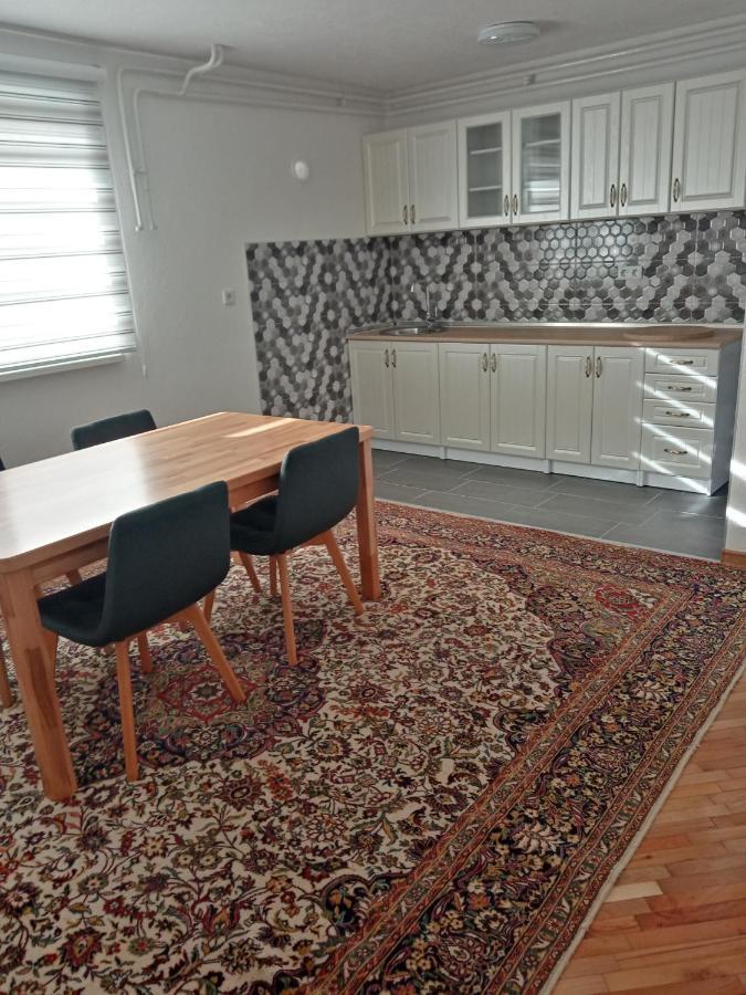 Azra Apartment Visoko Luaran gambar