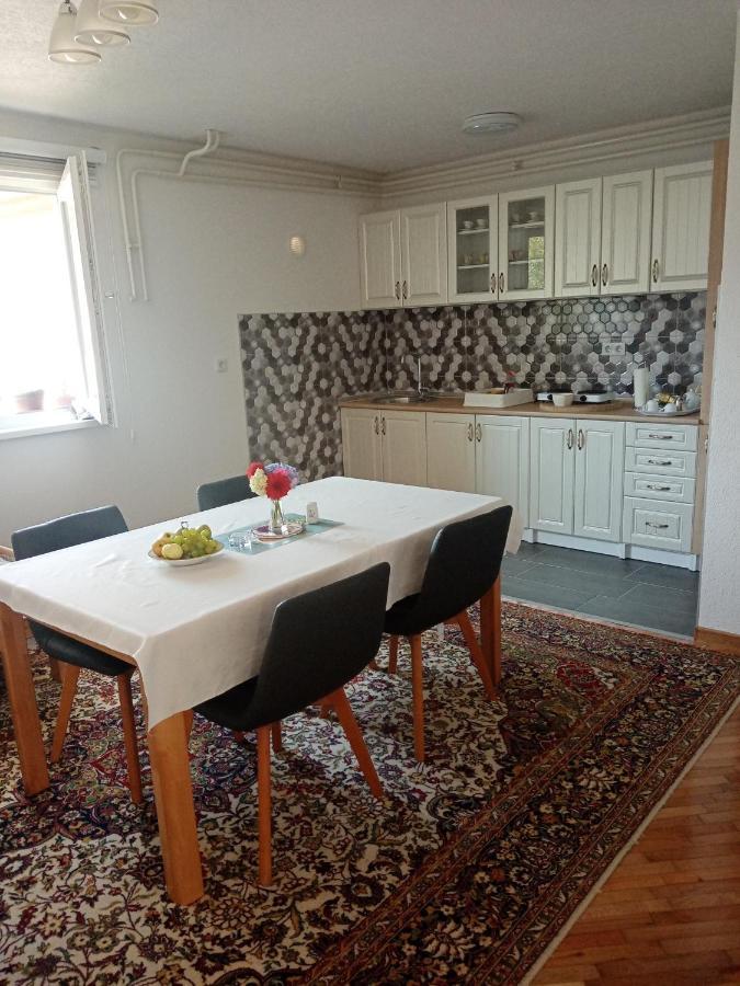 Azra Apartment Visoko Luaran gambar